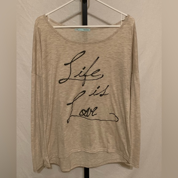 Maurices Tops - Maurice’s long sleeve graphic tee